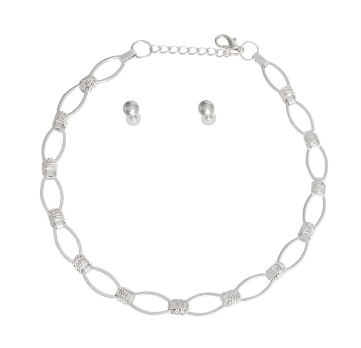 Silver Link Chain with Knots