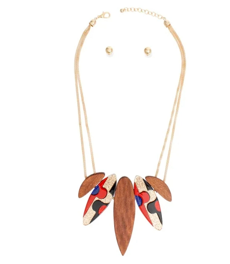 Wooden Pattern Necklace