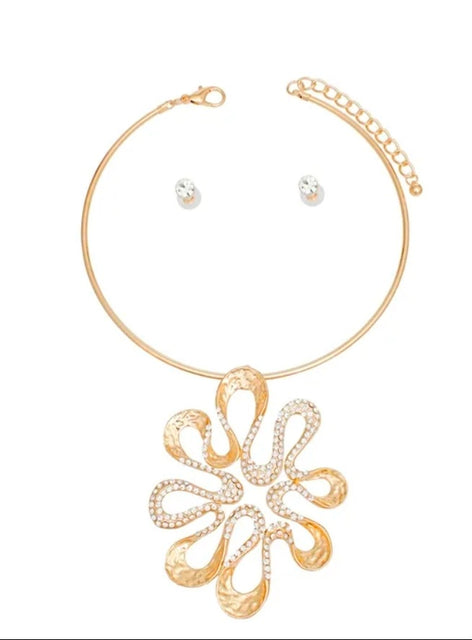 Fab Necklace