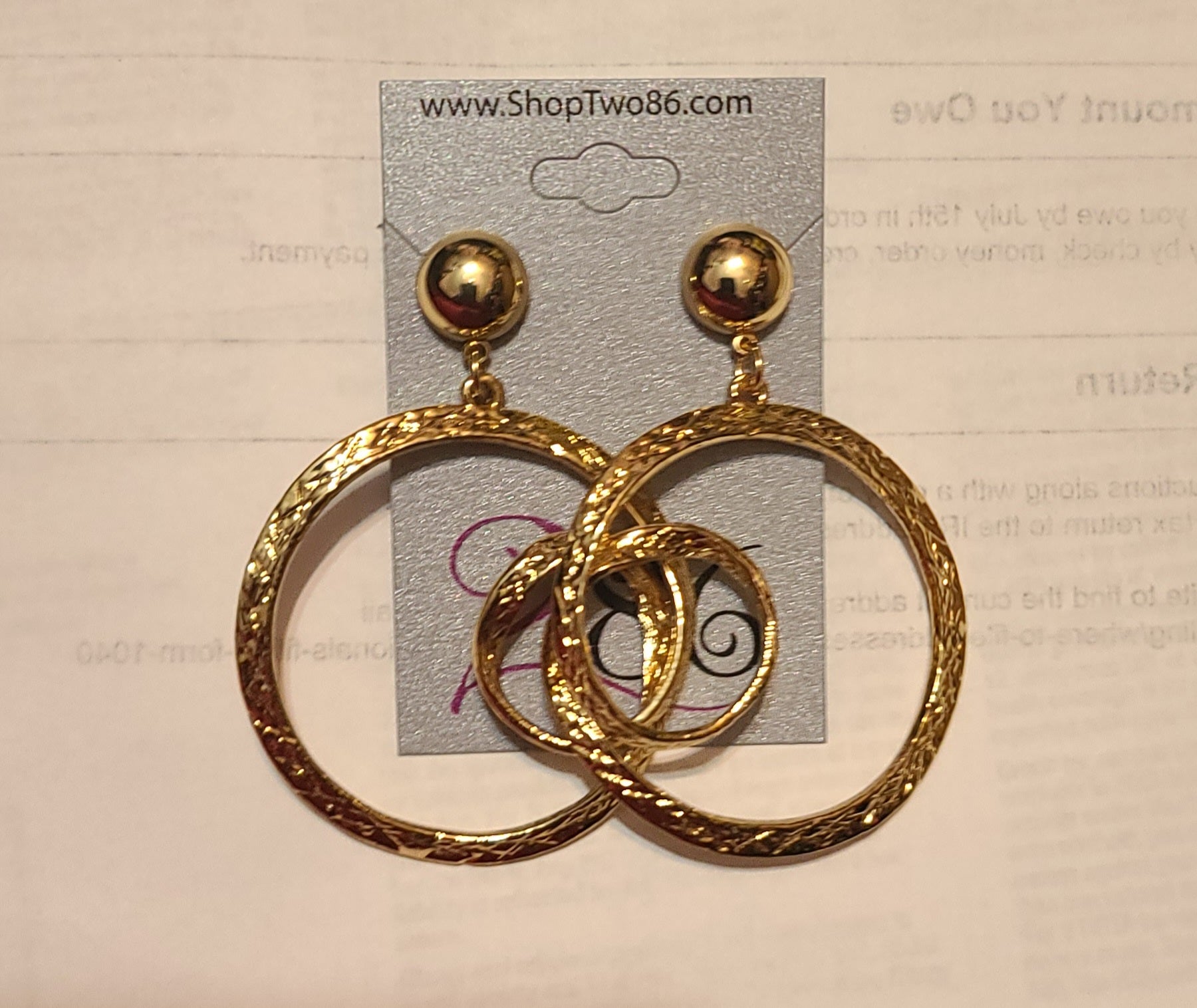 Gold Double Circle on Stud Earrings