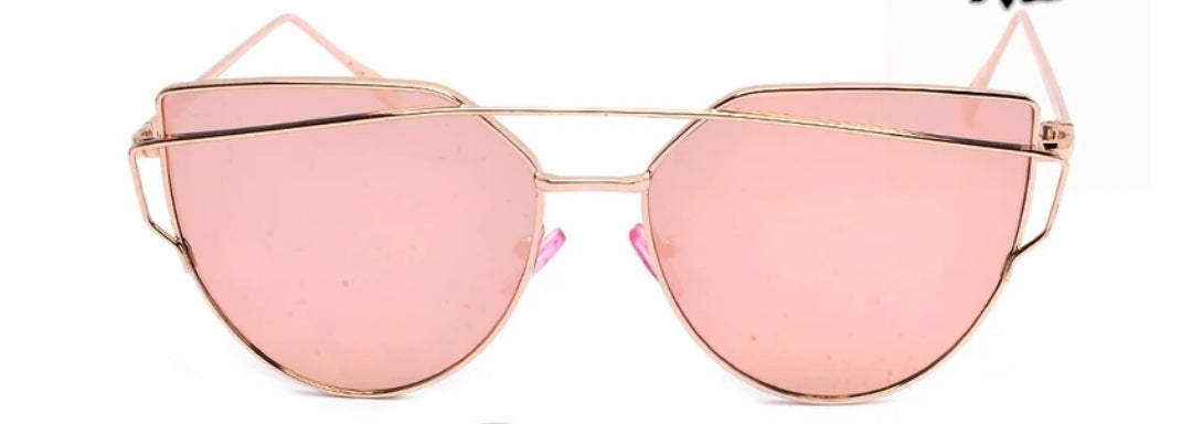 Mirror Me Pink
