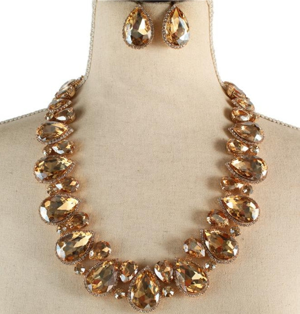 Amber Teardrop Jewel Necklace Set