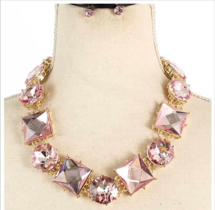 Chunky pink Jewels Necklace
