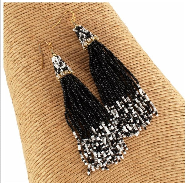Black tassel Beads Earrings